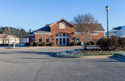 Williamsburg Condo | Williamsburg 3 BD Deluxe condo - near Colonial Williamsburg