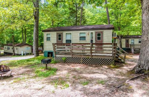 Stonehouse Other | Williamsburg Camping Resort One Bedroom Cabin 3