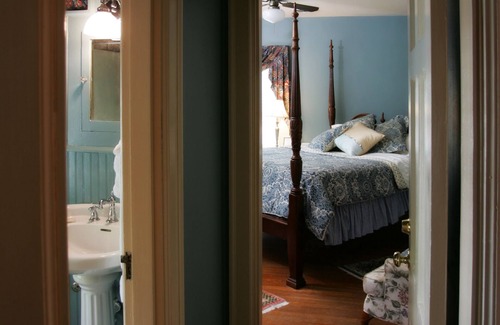 Williamsburg Bed & Breakfast | Williamsburg Manor B&B