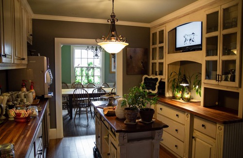Williamsburg Bed & Breakfast | Williamsburg Manor B&B
