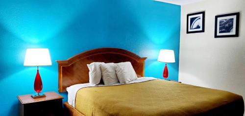 Williamston Hotel | WILLIAMSTON INN
