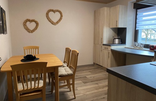 Stadtkyll Apartment | Willkommen in Unserer Ferienwohnung Burgberg im Schönen Luftkurort Stadtkyll