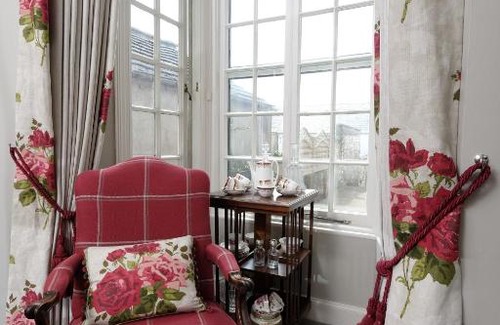 Enniskillen House | Willoughby Place
