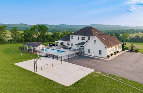 Millerstown House | Willow Brook Mansion