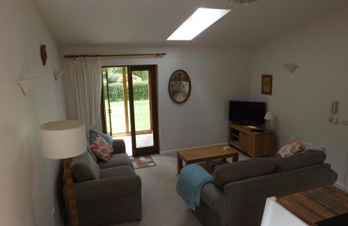 Bognor Regis Ski Chalet | Willow Cottage