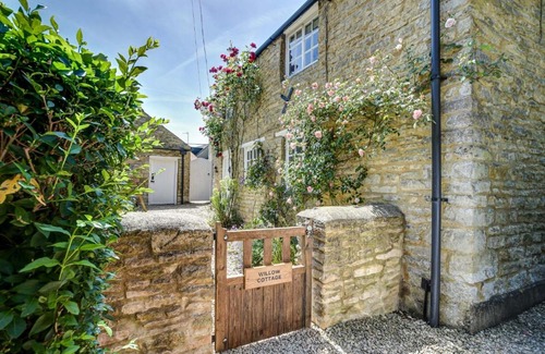 Kirtlington House | Willow Cottage