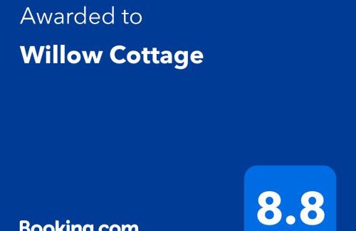 Westerham House | Willow Cottage