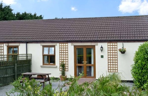 Caldwell Cottage | WILLOW COTTAGE, pet friendly, character holiday cottage in Eppleby