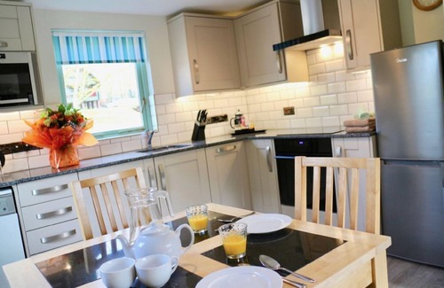 Richmond Cottage | Willow Cottage Style Lodge in Yorkshire Dales, sleeps up to 4, family & pet friendly