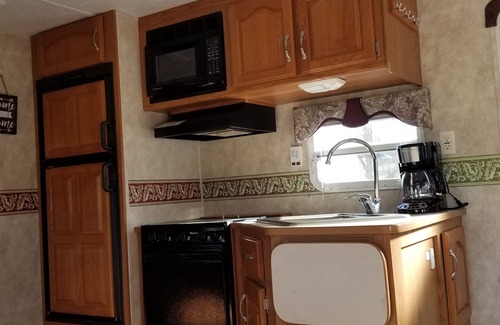 Cold Spring House | Willow Lane Country RV SITE ONLY - sewer+water+metered elec