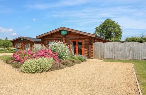 Castle Bytham House | Willow Lodge