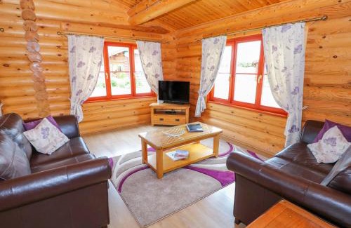 Castle Bytham House | Willow Lodge