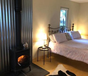 Dublin Cabin | Willow Lodge