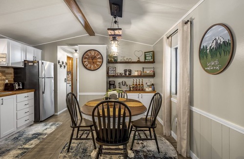 Ashford House | Willow's Hideaway @ Mt. Rainier - Sleeps up to 6