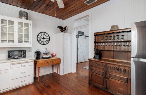 Willow City House | Willow Sky Ranch - The Great House | Pool | Hot Tub