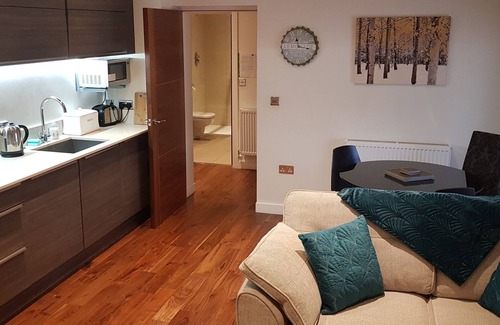 Stamford Apartment | Willow Suite - One-bed studio apartment