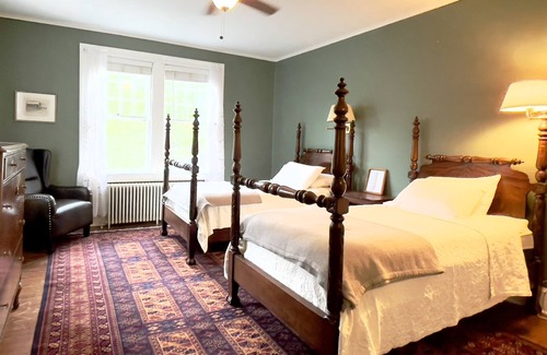 Williamsville House | Willow Vermont