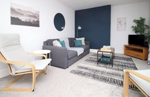 Nantgarw House | Willow Way by Tŷ SA - Spacious 3 bed house