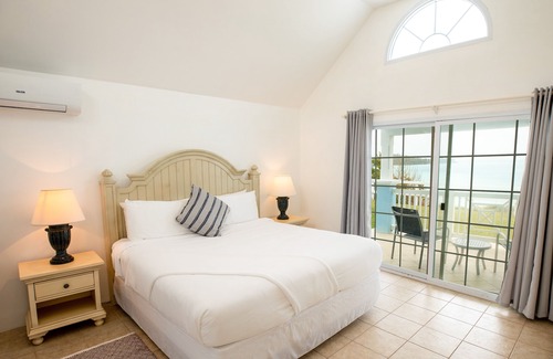 Sandys Hotel | Willowbank Resort