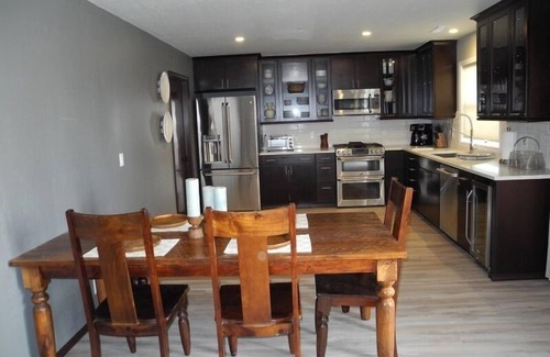 Crowley Lake House | Willowbrook