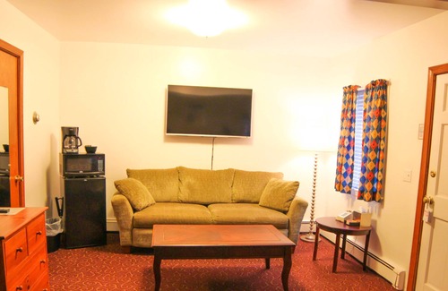 Williamstown Hotel | Willows Motel Williamstown