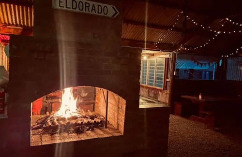 Chiltern Cabin | Willuna Sanctuary Farm Stay