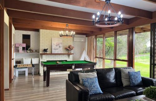 Cranboune South House | Willunga Cottage — Sweet Country Retreat
