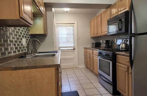 Wilmington House | Wilmington Comfort 4 Min to Riverfront fenced yard