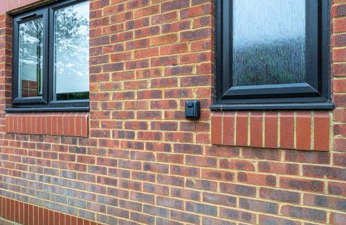 Collier's Wood Apartment | Wimbledon living