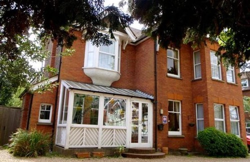 Horsham Hotel | Wimblehurst Hotel