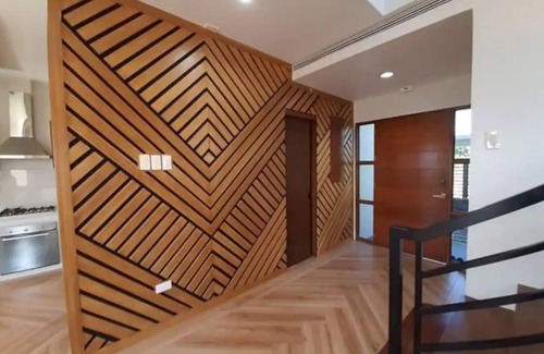 Pili Apartment | Winch Unit 2 ~ Room,CWC Cable Park and Golf Course