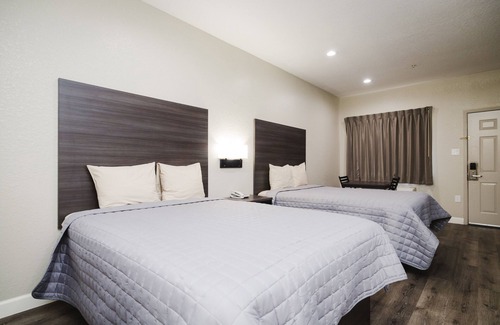 Humble Hotel | Winchester Inn & Suites Humble/IAH/North Houston