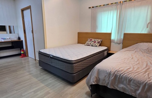 Andeok House | Wind Jeju Cafe & Pension