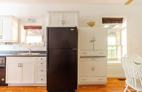 Belleville Apartment | Wind Rose 30 · Work & Stay Near Dining, Trails, & Downtown Charm