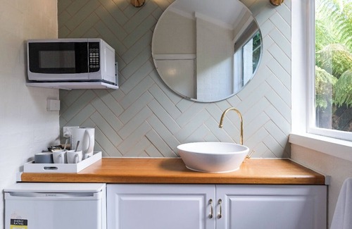 East Launceston Bed & Breakfast | Windarra on High