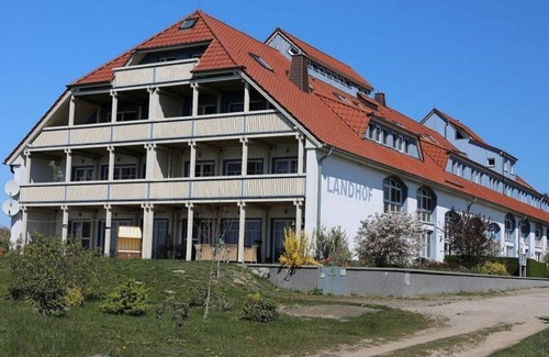 Stolpe Apartment | Windflüchter LH-305 - The country farm Windflüchter LH-305 - Family-friendly