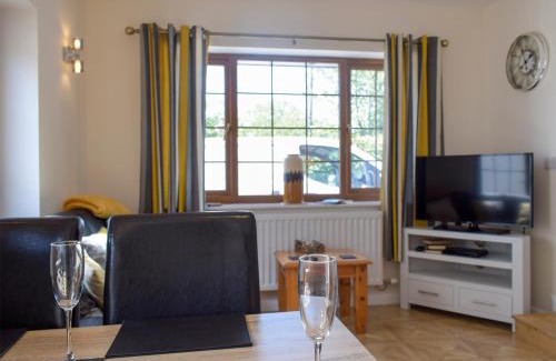 Glasbury House | Windhover