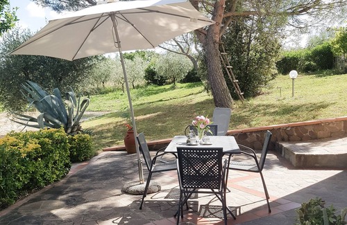 Empoli Apartment | WINDMILL apartment with private terrace