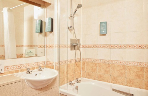 Aubourn Hotel | Windmill Farm by Greene King Inns