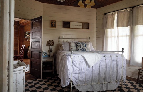 Geronimo Other | Windmill Farmhaus