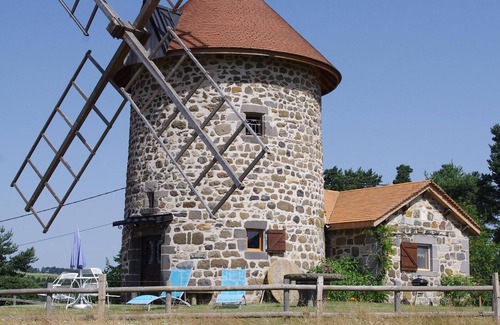 Coren House | Windmill gite unusual