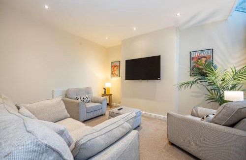 Reddish House | Windmill House