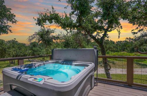 Wimberley House | Windmill Ranch - Aqua Casita #1