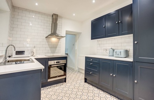 Long Hanborough House | Windrush Cottage | Oxfordshire Holiday Let | 2 Bedrooms & Sleeps 4