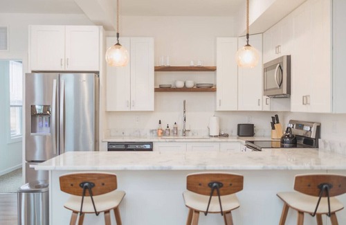 Martinsburg Apartment | Windsor Castle- one bedroom apartment