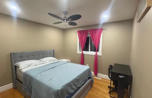 Woodslee House | Windsor Home Room 3