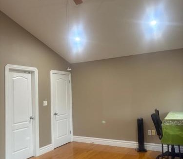 Woodslee House | Windsor Home Room 4