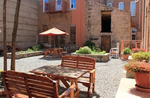 Del Norte Hotel | Windsor Hotel & Restaurant