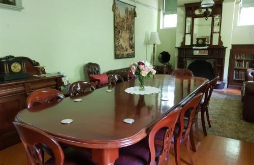 Walhalla Bed & Breakfast | Windsor House B&B