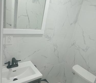 Port Elgin Hotel | Windspire Inn